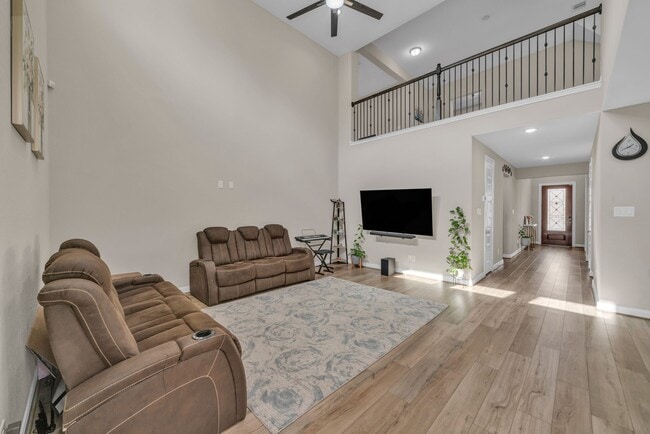 Photo - 2030 Woodland Pine Ct