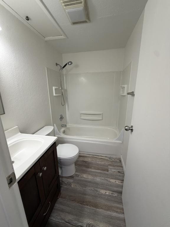 Photo - 1661 Lund Ave