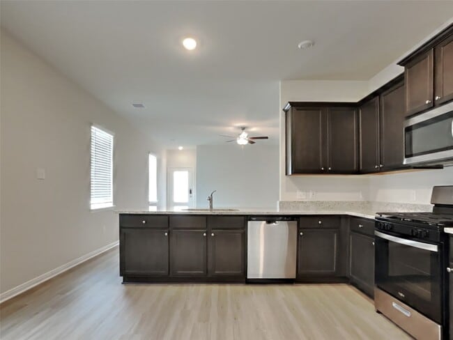 Photo - 15419 Maple Ter Dr