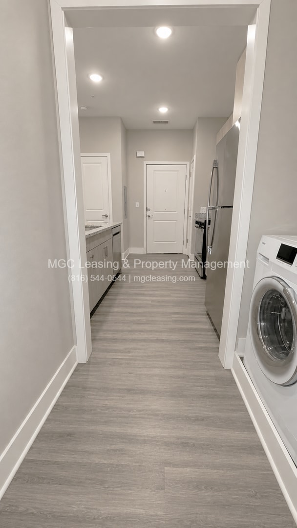 Handicap-Accessible Apartment — Updated, Convenient & Move-In Ready 09/08/26