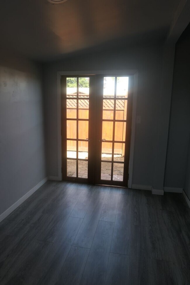 Photo - Studio Apartment Available. Watsonville, C...
