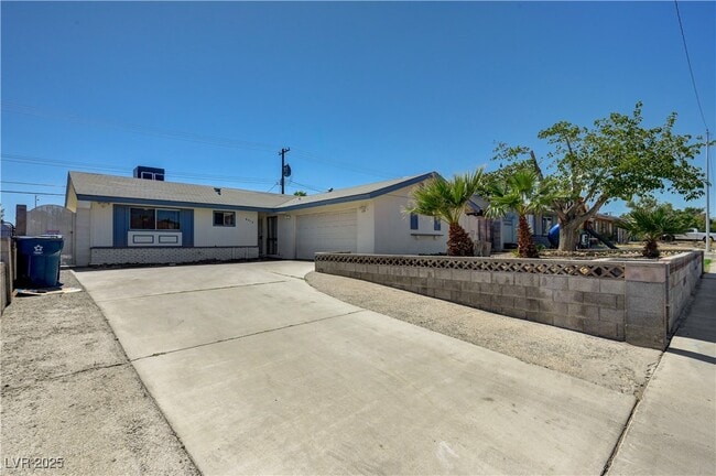 Building Photo - 6413 Bannock Way Rental