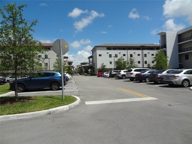 Photo - 4670 NW 84th Ave Unit 44