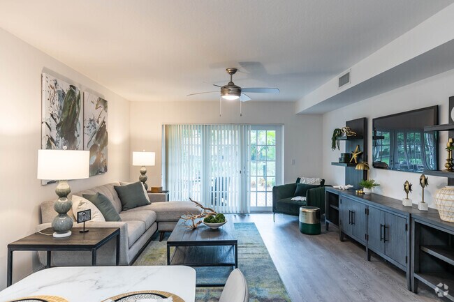 2 Br, 2 Ba - Marina Key