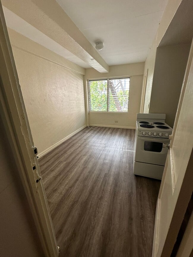 Photo - STUDIO IN THE HEART OF WAIKIKI!!!