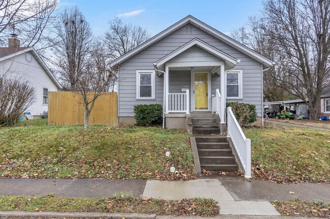 Building Photo - House in Jackson