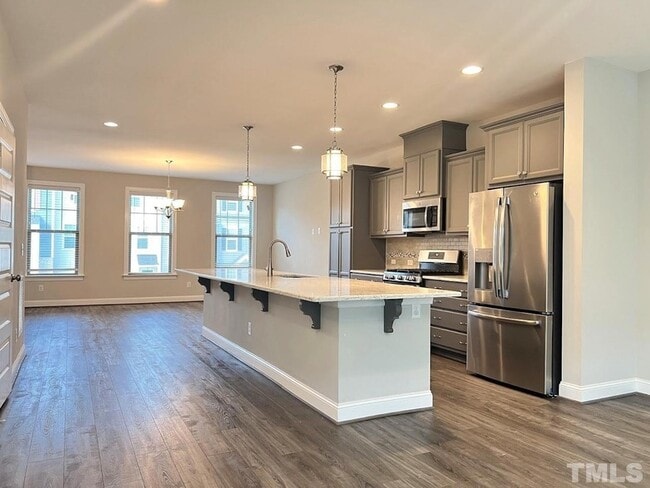 Photo - 933 Dalton Ridge Pl