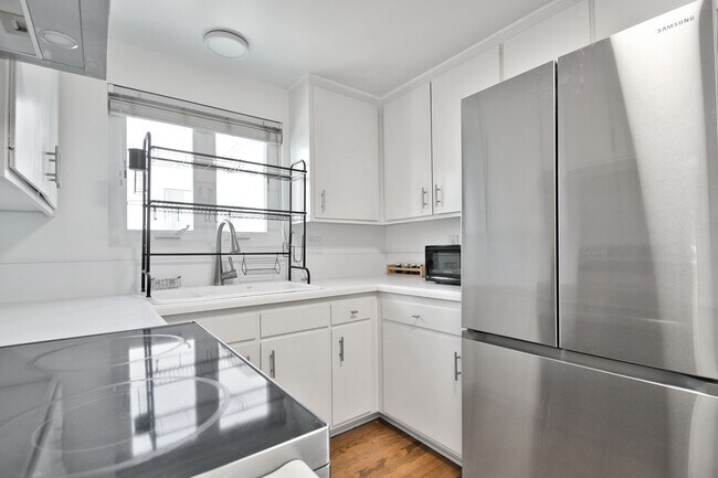 127 15th Pl Unit apt