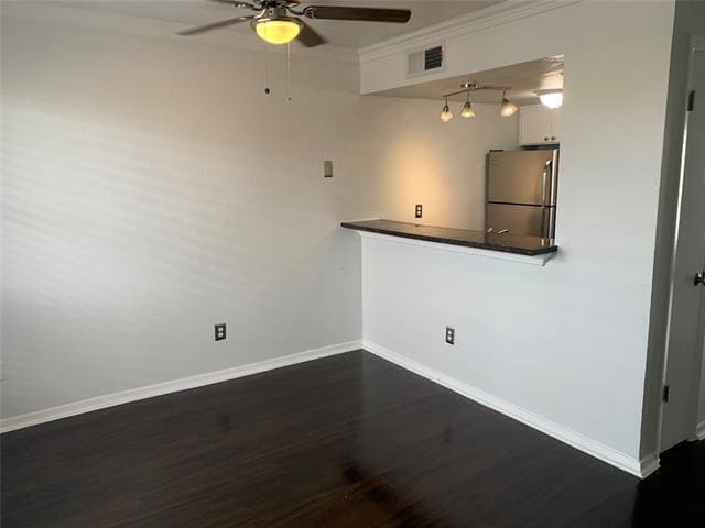 Building Photo - 2805 Reagan St Unit 205