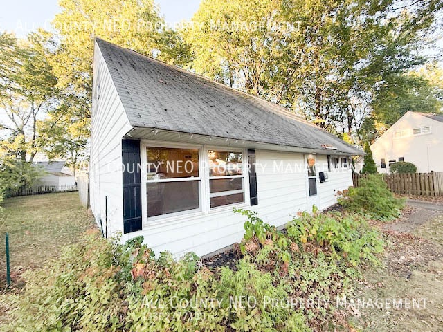 Photo - 2360 Giffels Dr