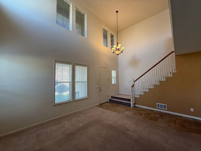 Photo - 4-bedroom located on a court in Sylvan School District!