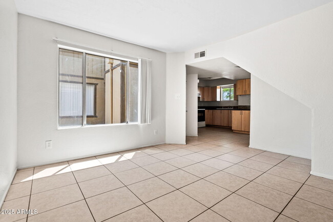 Photo - 1742 E Pepper Cir Unit 2