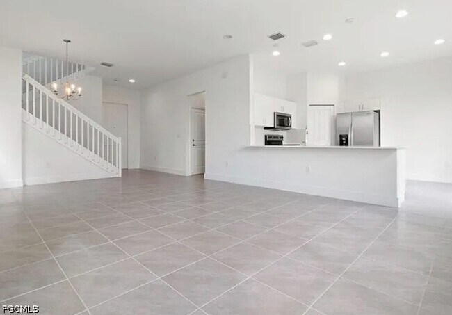 5626 Carrara Dr