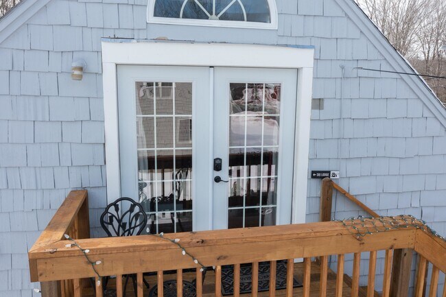 Photo - 51 Pollard Rd Unit 4