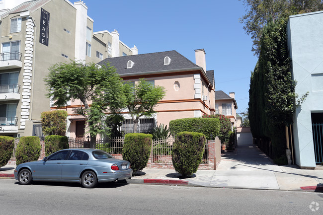 The Normandie - The Normandie Apartments
