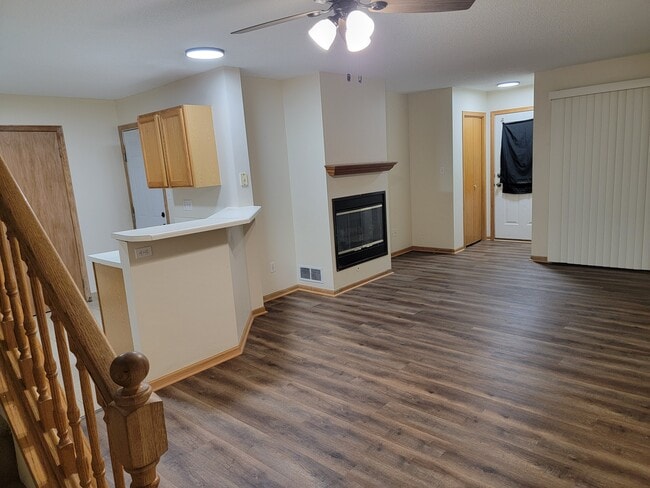 Photo - 1319 SE Delaware Ave