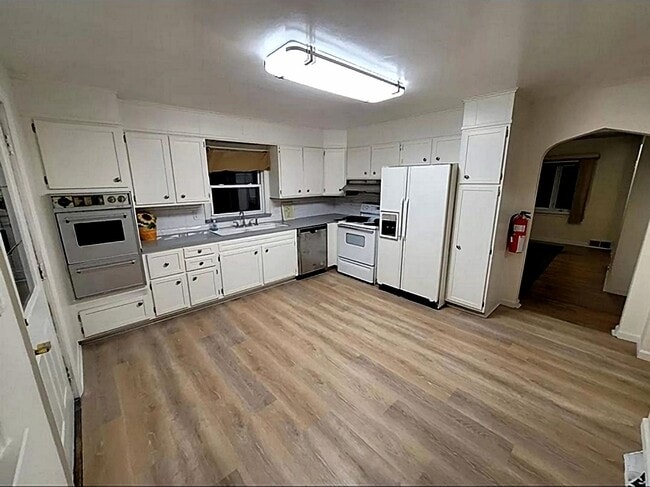 Photo - 22 Winthrop Ave