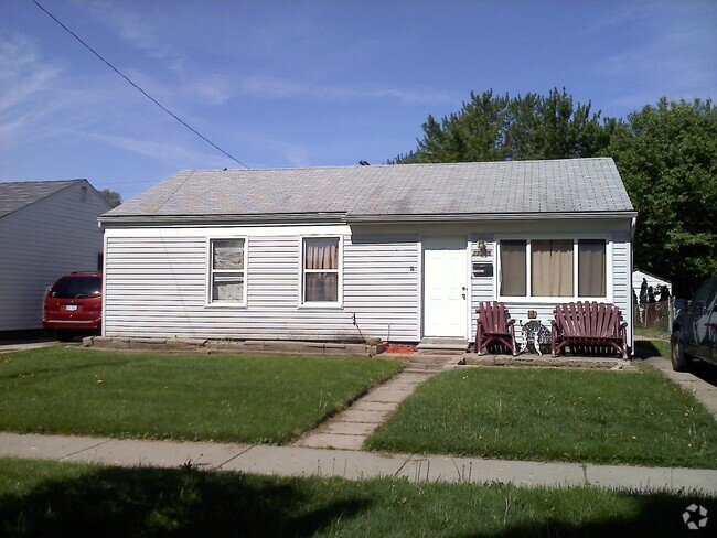 Building Photo - 25625 Rosenbusch Blvd Rental