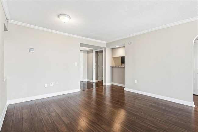 Photo - 2870 Pharr Ct S Northwest Unit 2001