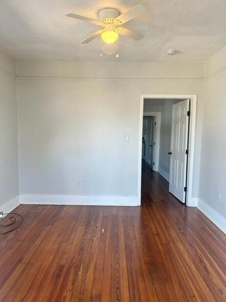 Photo - 1715 Gallier St Unit B