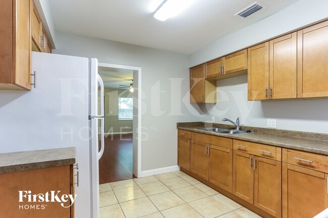 Photo - 5245 2nd Ave N