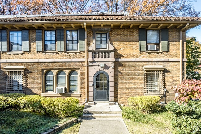 Parkside Poplar Apartments