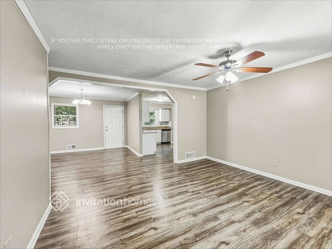 Photo - 4412 Bryant Dr SW