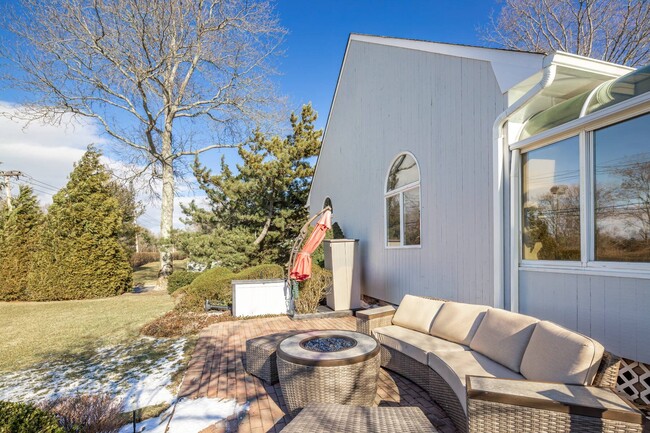 Photo - 400 Noyack Rd Condo Unit A3 A3