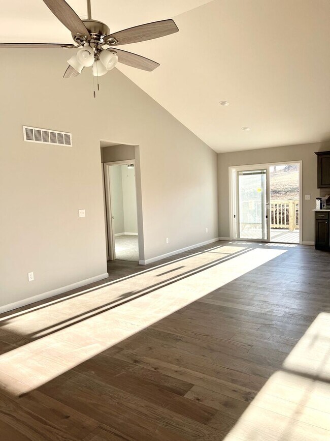 Photo - Spacious 3 bed 2 bath in Labadie, MO