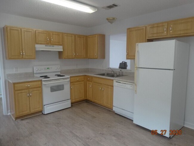 552 Brock Ave Unit 552 Brock Ave