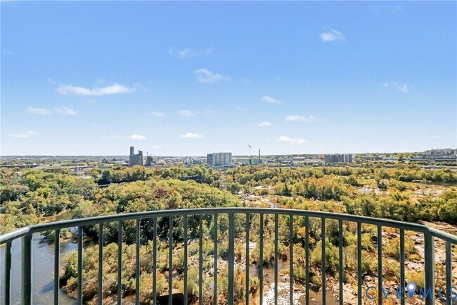 Photo - 1101 Haxall Point