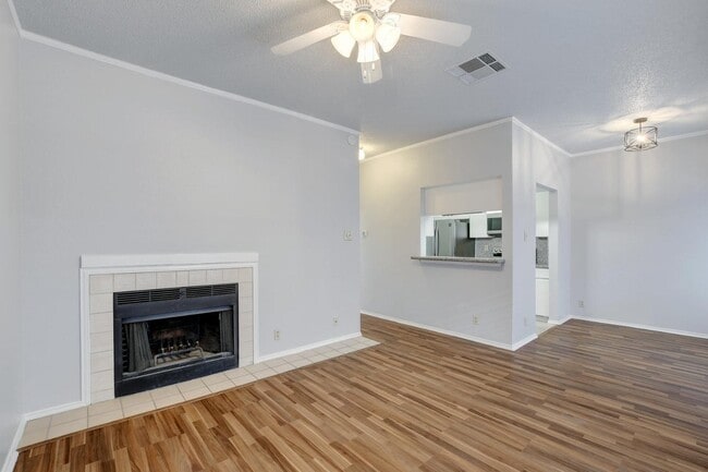 Photo - 2804 Rio Grande St