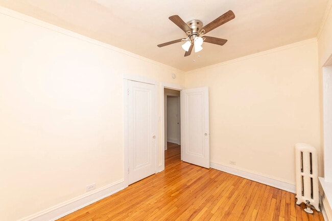 Photo - 735 Hinman Ave Unit 2W