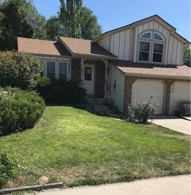 Spacious Tri-Level Home in Southwest Ft. C... - Spacious Tri-Level Home in Southwest Ft. C...
