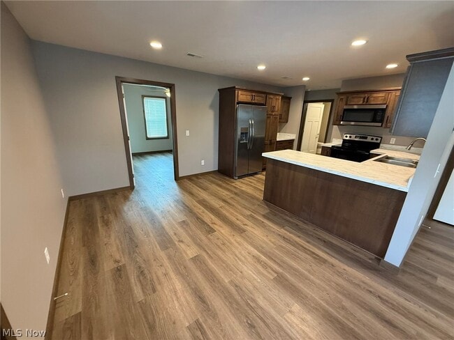 Photo - 244 Allen Ln SE