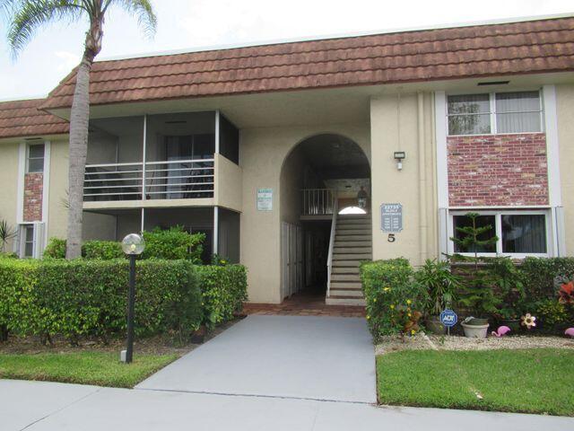 Building Photo - 22735 SW 66th Ave Unit 105