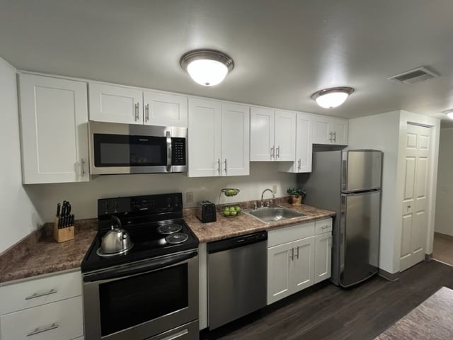 1BD White Kitchen