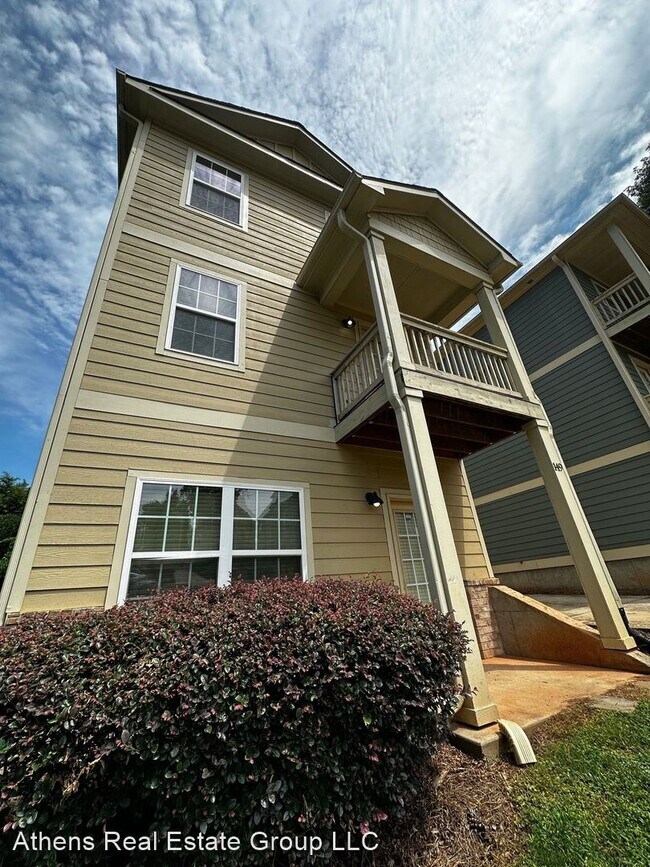 Photo - 4 br, 4.5 bath House - 149 Strickland Avenue