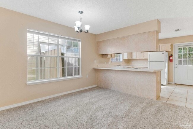 Photo - 139 Wildflower Ln