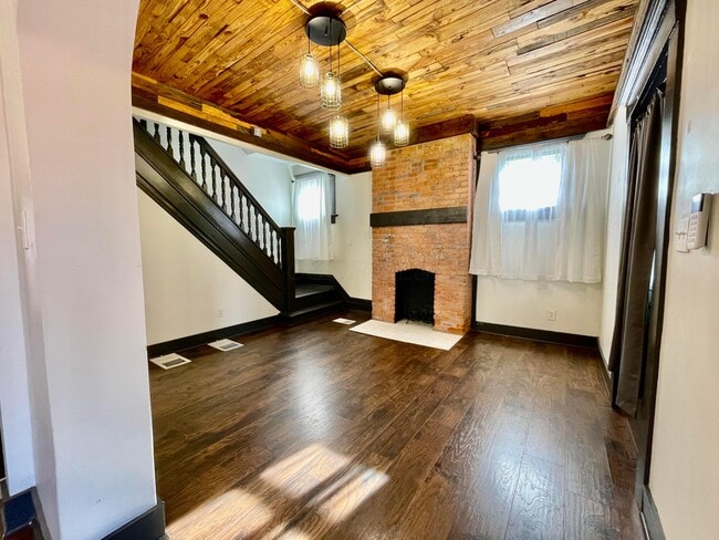 Photo - 28 N Princeton Ave