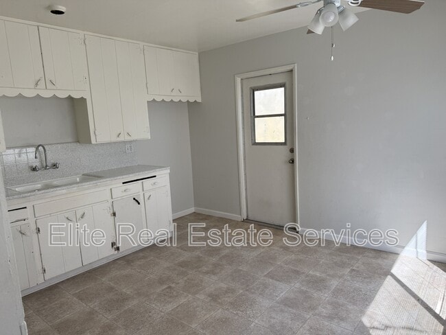 Photo - 6342 Springfield St