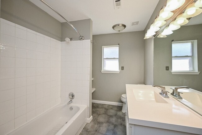 Photo - 6607 W T C Jester Blvd