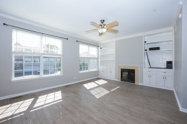 Photo - 2305 Hudson Cir
