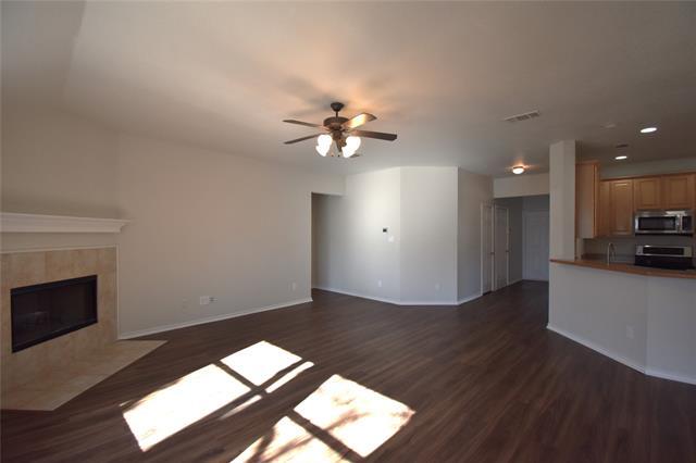 Photo - 808 Royal Oak Ln