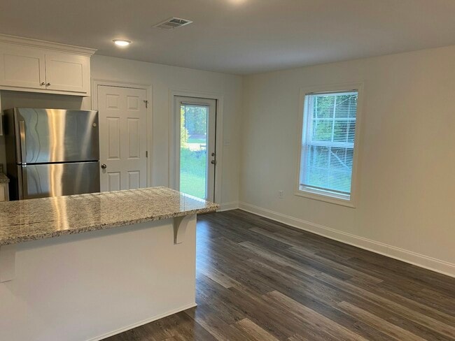 Photo - 14 Carney Ln