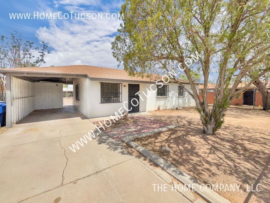 Photo - 2602 E. KESWICK CIR.-