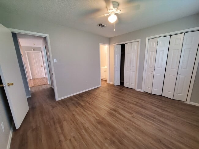 Building Photo - 3130 Forestbrook Dr