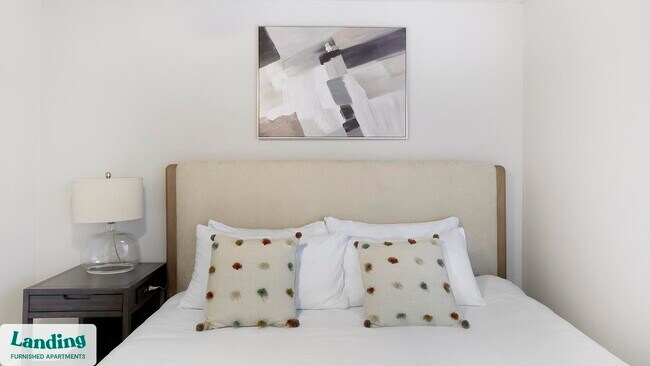 Photo - 1408 Teasley Ln Unidad 1716