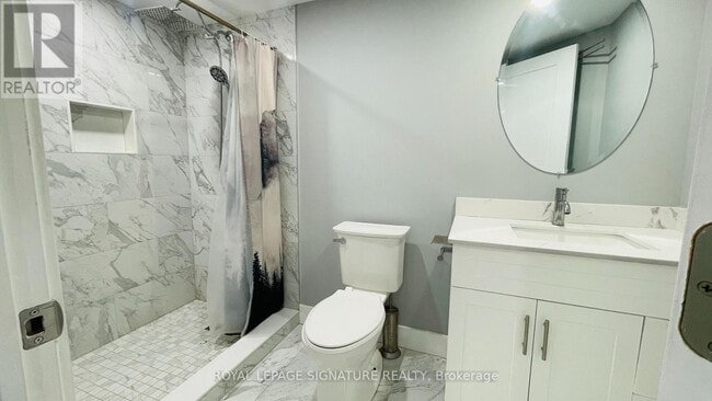 Photo - 1100 Oxford St