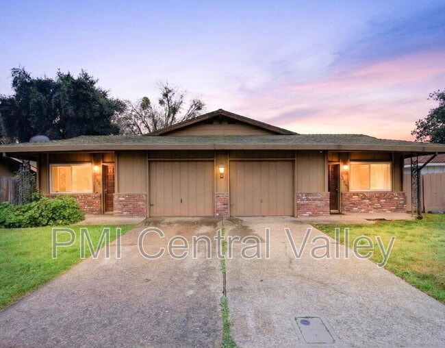 Photo - 3102 W Swain Rd